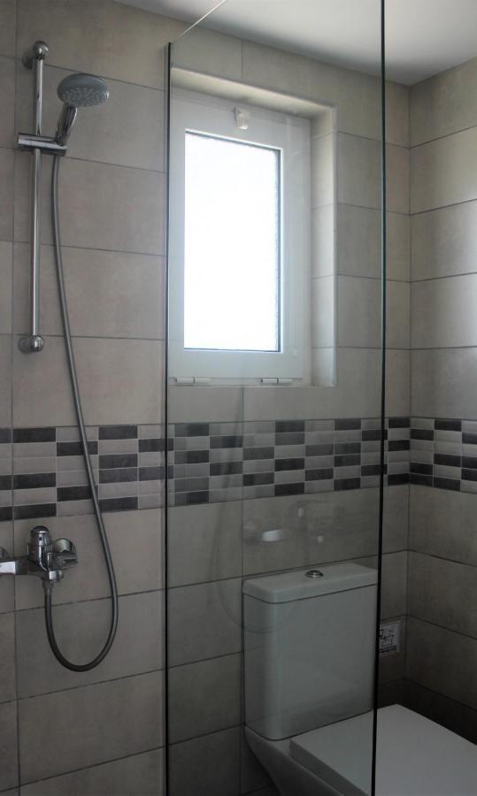 טסיליבי Rodis Studios מראה חיצוני תמונה